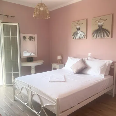 Magda's Apartment Ágios Matthaíos